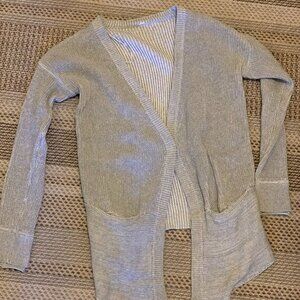 Lululemon Vestigan Sweater - Size 6